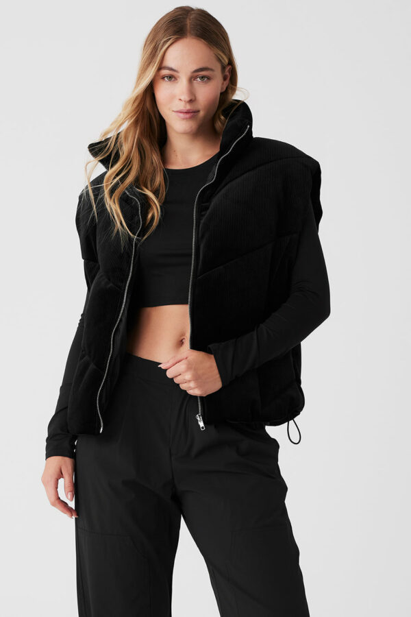 Alo Yoga® | Ribbed Velour Mountain Side Puffer Vest in Black